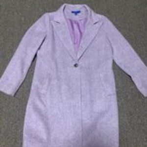 Beautiful Lavendar colored, Wool, Apt 9, Size Medium dress coat.